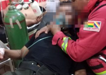 Bomberos reporta tres policías heridos en el enfrentamiento en Mapiri