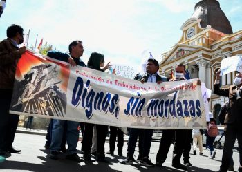 Comisión de DDHH suprime el artículo del proyecto de Ley 305 que incomodaba a la prensa
