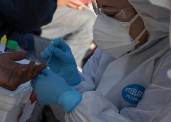 Arias asegura que ya no hay pruebas de COVID-19 en La Paz