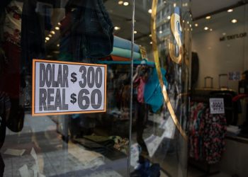 reducir dependencia dólar