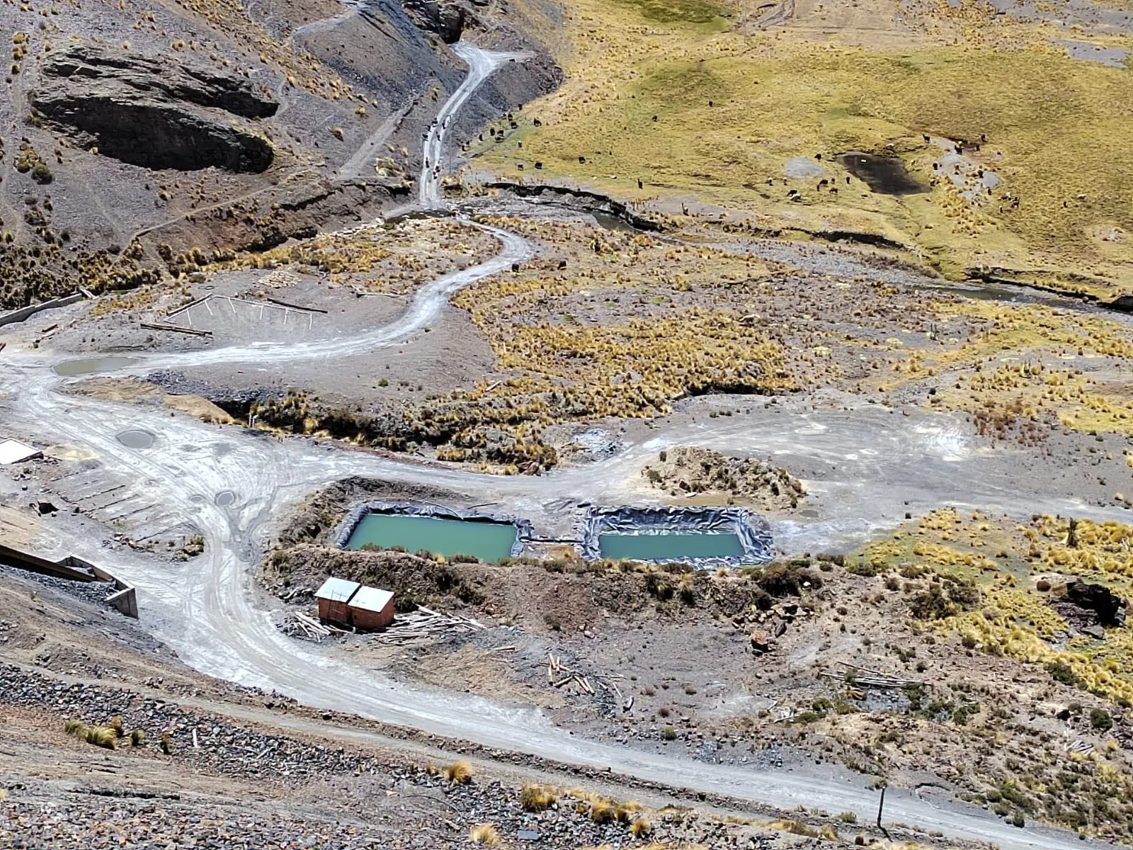AJAM inspecciona represa Incachaca ante denuncias de minería ilegal