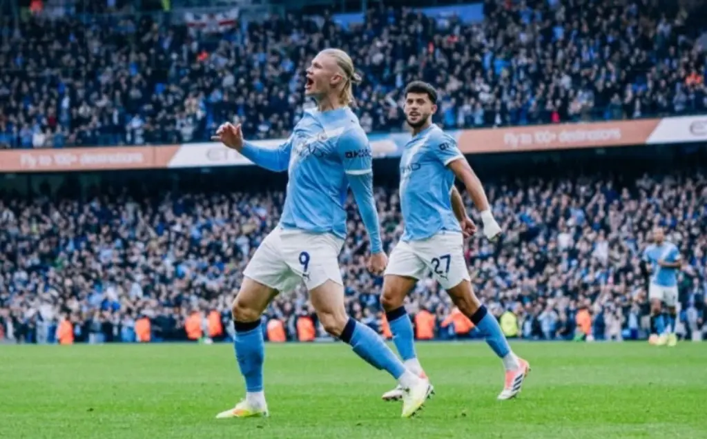 Manchester City recupera terreno con victoria sobre Everton