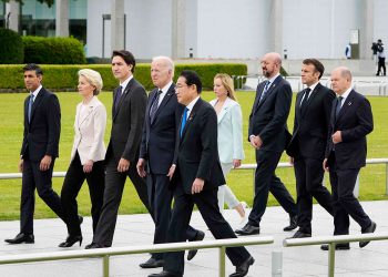 reunion_g7.jpg