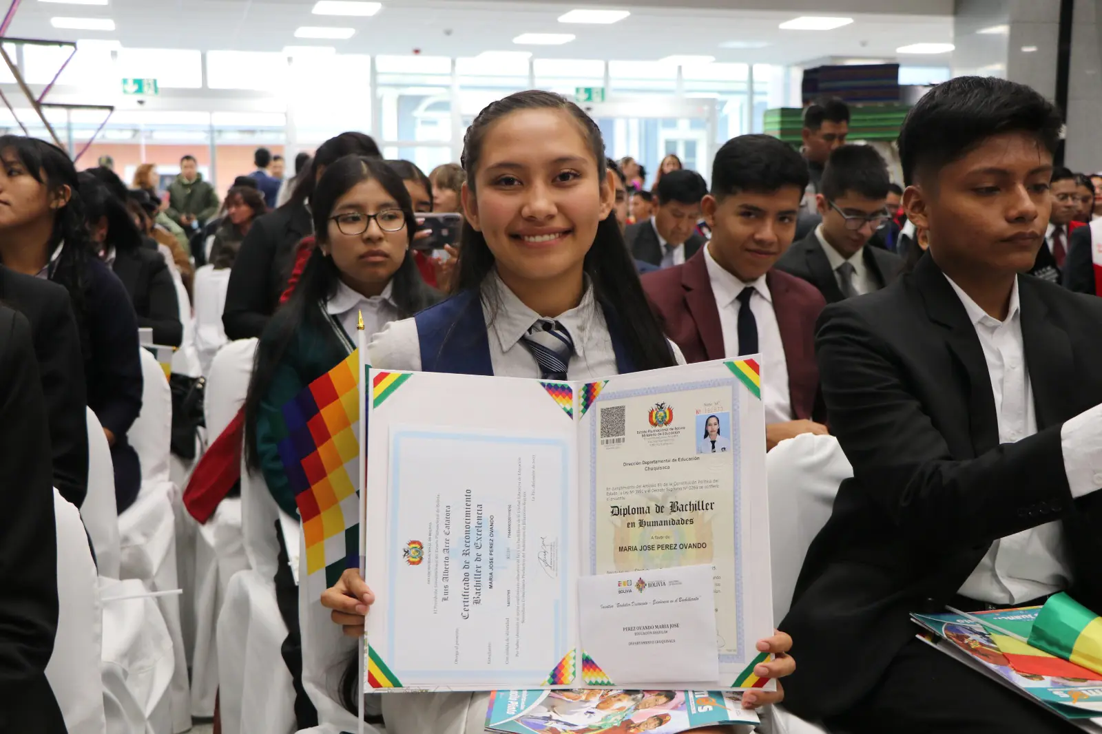Más de 11.000 estudiantes recibirán el incentivo al bachiller destacado. FOTO: Ministerio de Educación