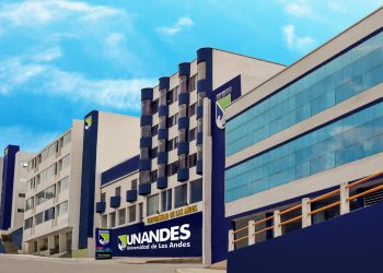 Universidad de Los Andes, ¡Vive la Experiencia de Aprender Haciendo!