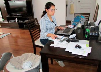 El teletrabajo es un apoyo más para las mujeres.
